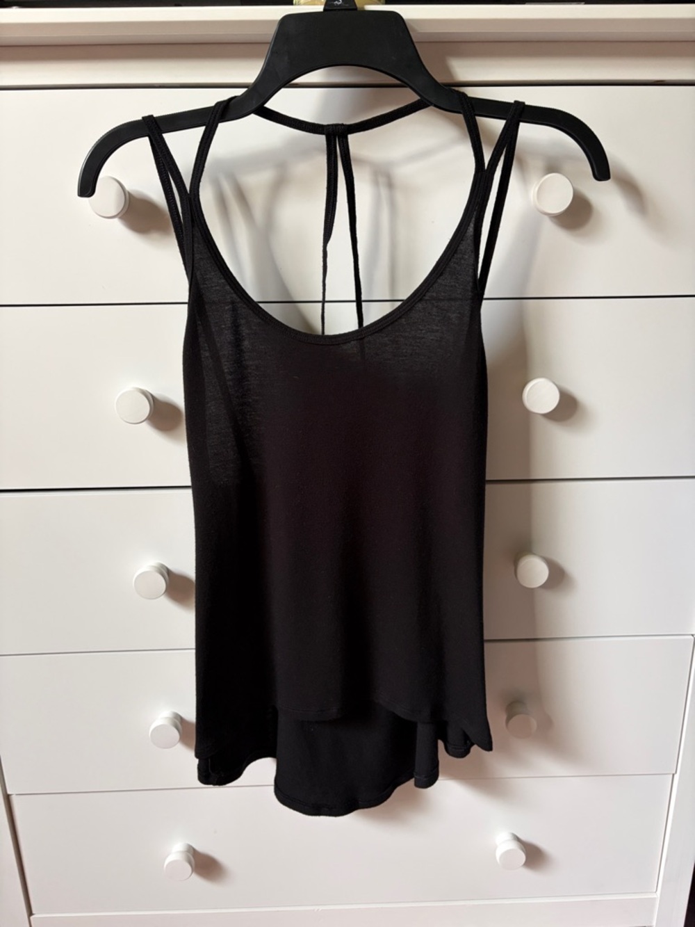 🌸 EXPRESS WOMENS SIZE MEDIUM BLACK SCRAPPY BACK TANK